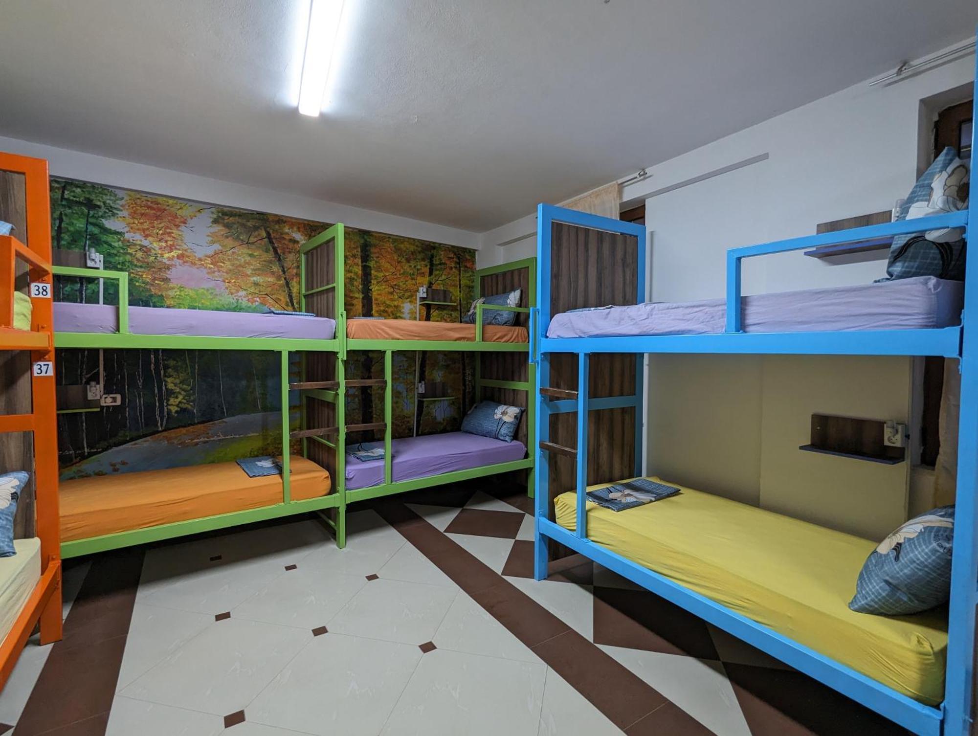 Tias Hostel Shkodër Екстериор снимка
