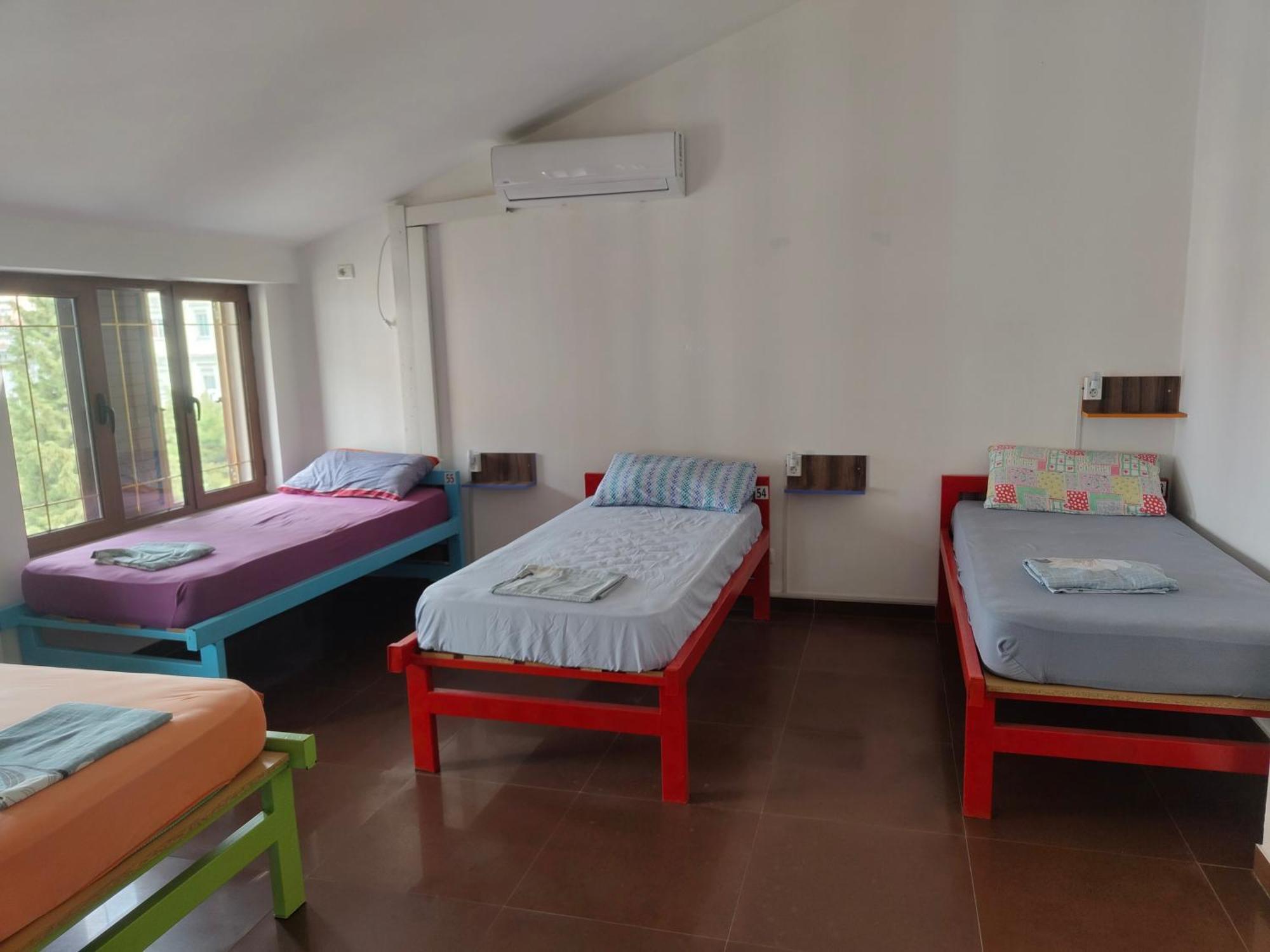 Tias Hostel Shkodër Екстериор снимка